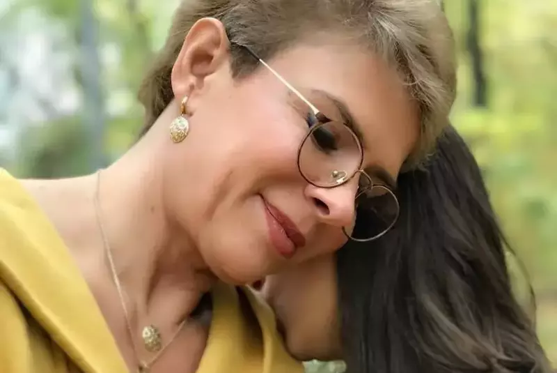 652x450_215388-ce-s-a-intamplat-cu-teo-trandafir-dupa-ce-a-ramas-fara-emisiunea-de-la-kanal-d-unde-a-fost-surprinsa