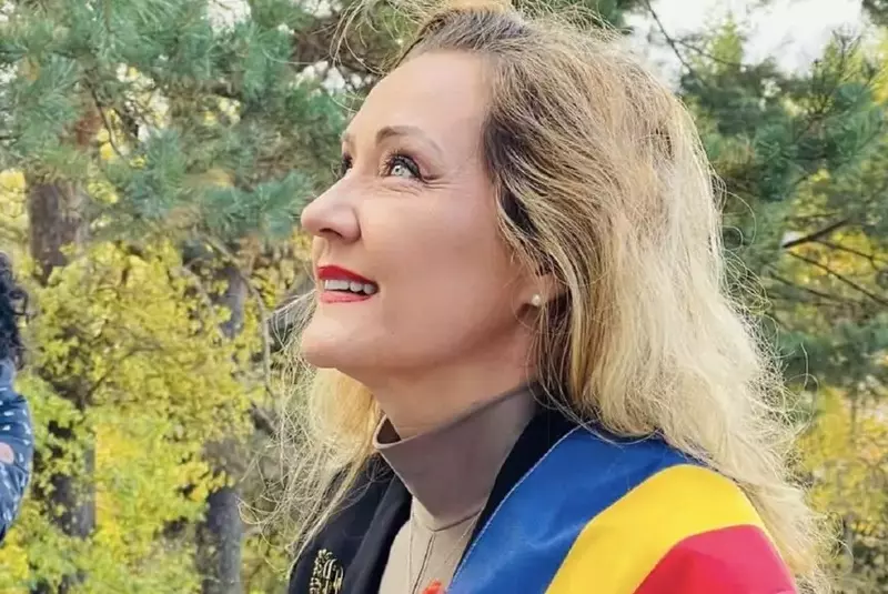 elena lasconielena lasconi