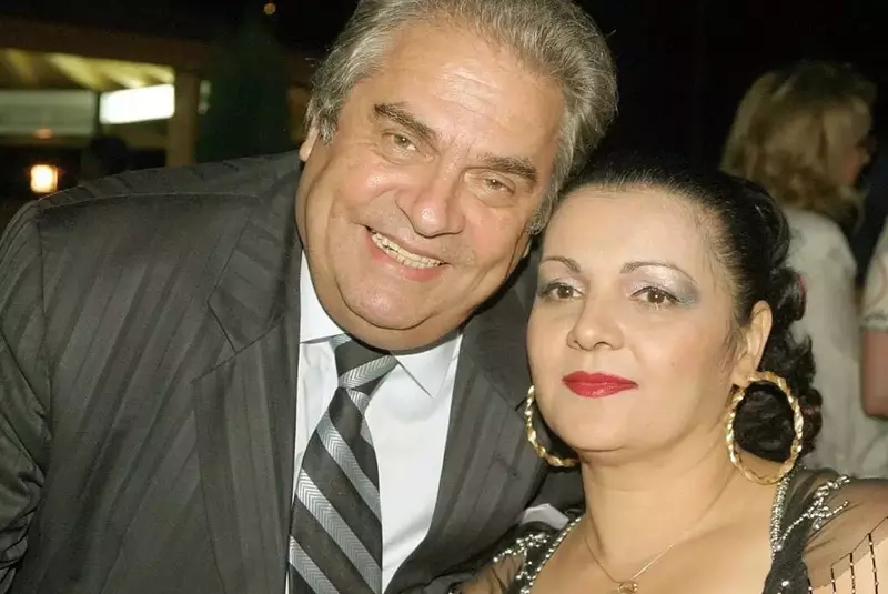 161824501253cfdb22-2-1