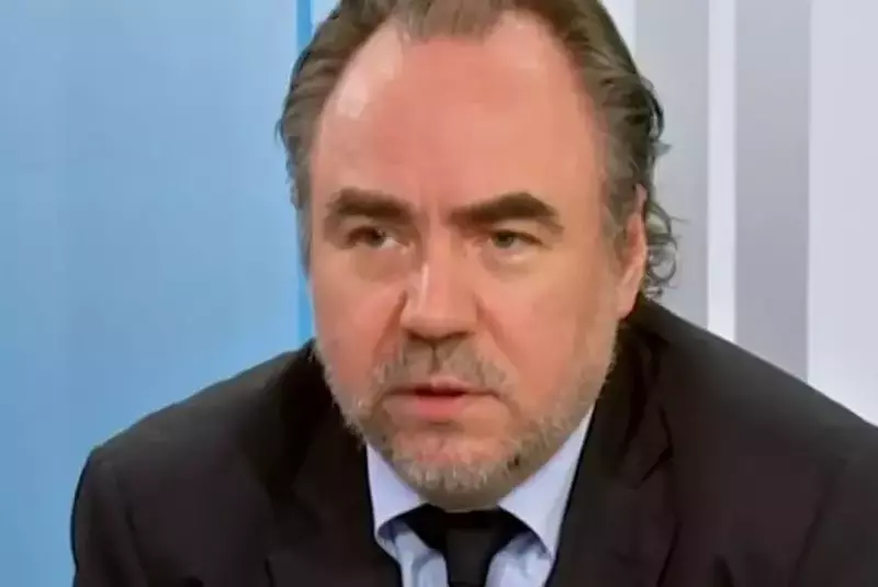 bobby-paunescu-parasit-de-femei-4