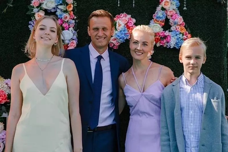 whatsapp-image-2024-02-19-at-15.34.18