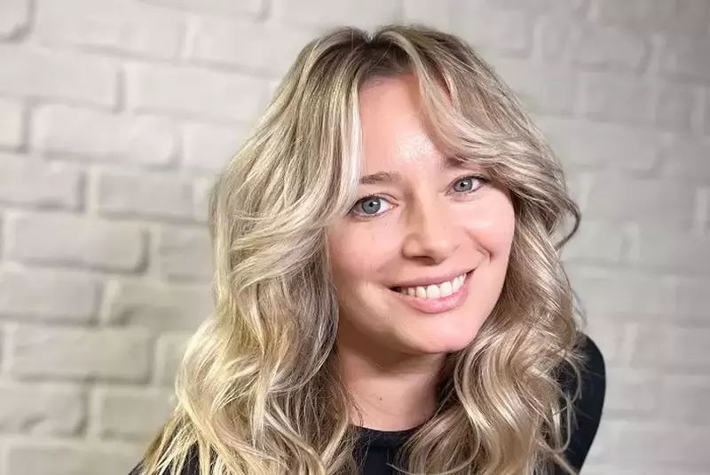 laura-cosoi-si-fetele-sale-e1706694882390