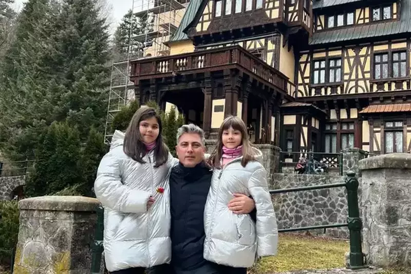 385705946183731277640643356225019969869656384n