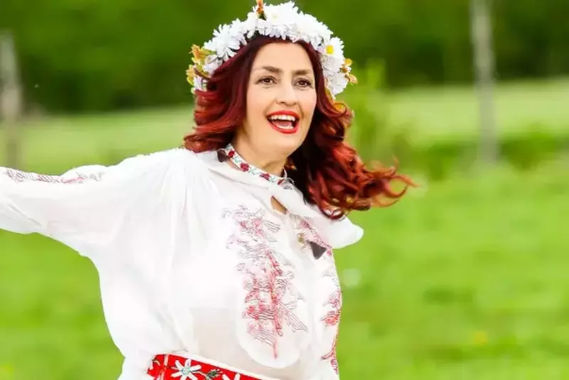 rona hartner 30