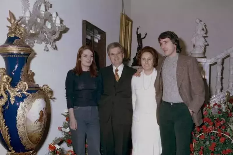 amantii-elenei-ceausescu