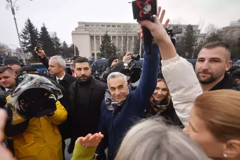 BUCURESTI – MITING – SUSTINATORI CALIN GEORGESCU