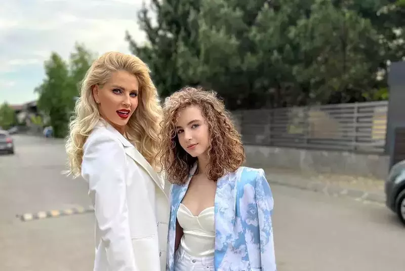 andreea-banica-sofia-si-lucian-mitrea