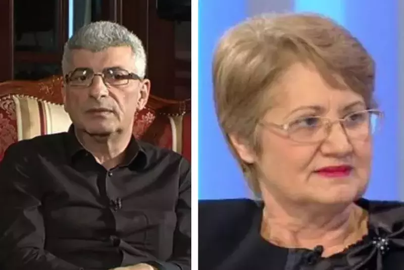 colaj mama adriana bahmuteanu