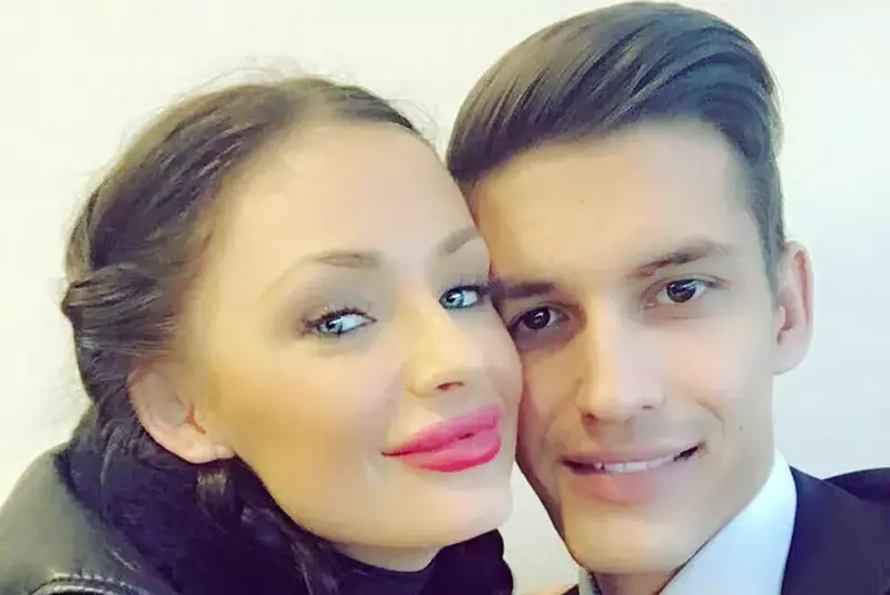 2022-08-02-14_52_35-