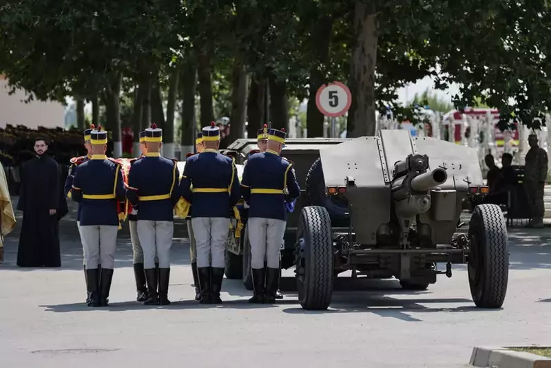 BUCURESTI – PALATUL COTROCENI – FUNERALII – ION ILIESCU