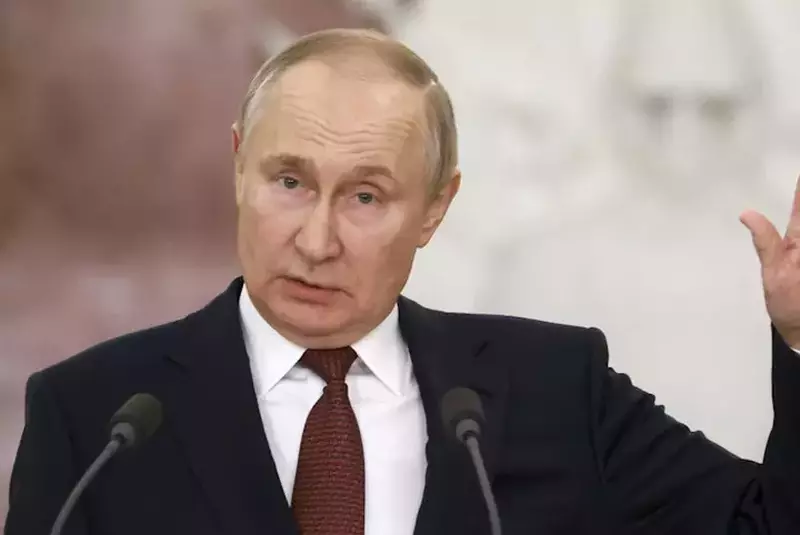 hepta_8363263-scaled