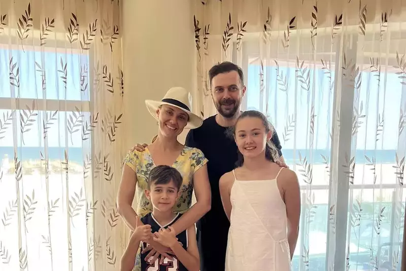 oana-ionita-podcast-ameritat-cu-nasrin