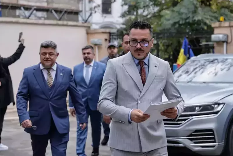 9faae70271d5415b9265ba3bf76db5a0b170602a-1