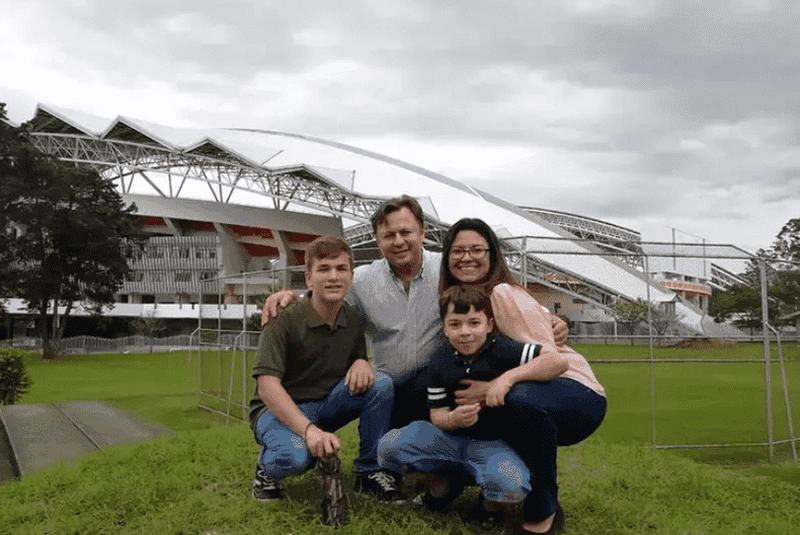 dragoș dolănescu familie