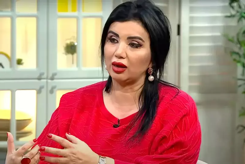 adriana-bahmuteanu-2