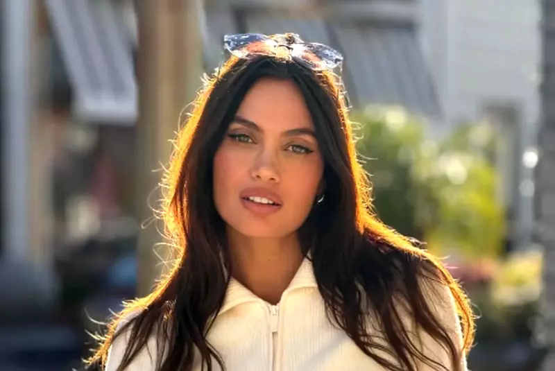 colaj alina puscau