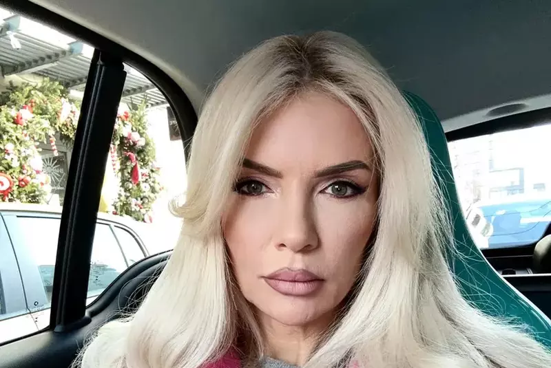 laura-vicol-