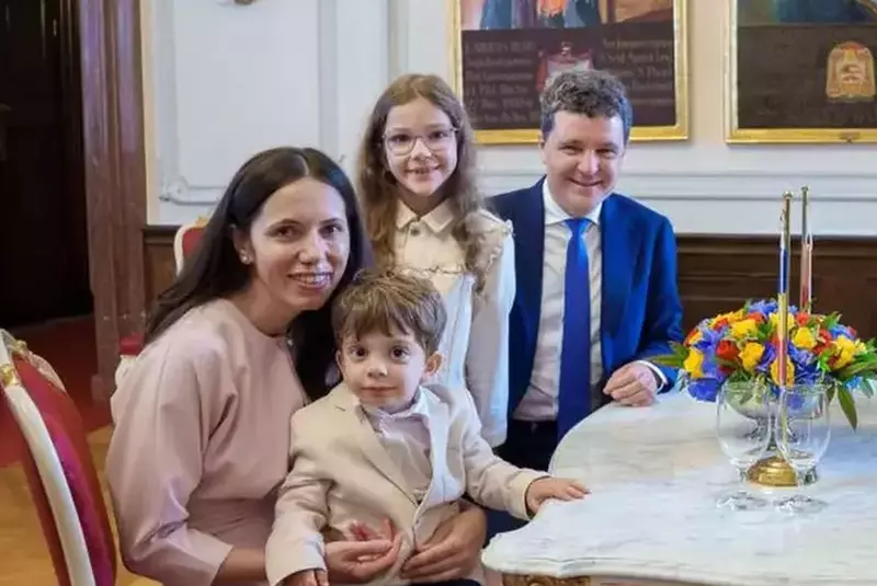 Mirabela Grădinaru partenera de viață a președintelui Nicușor Dan2