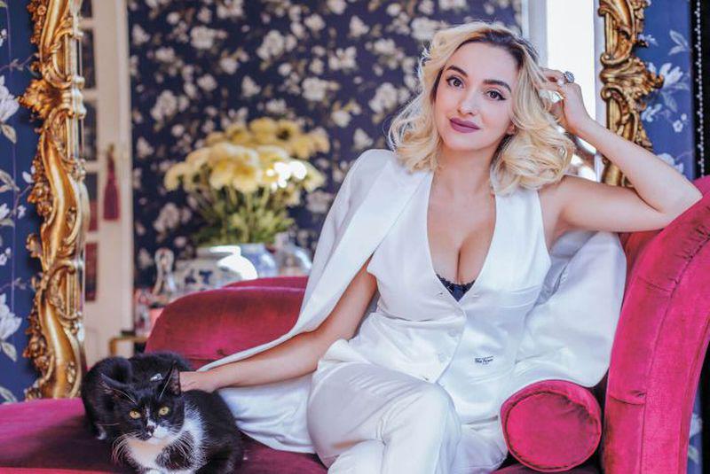 Ana Morodan A Luptat Cu Dependenţa De Pastile Si Alcool Contesa Digitală De La Asia Exprss
