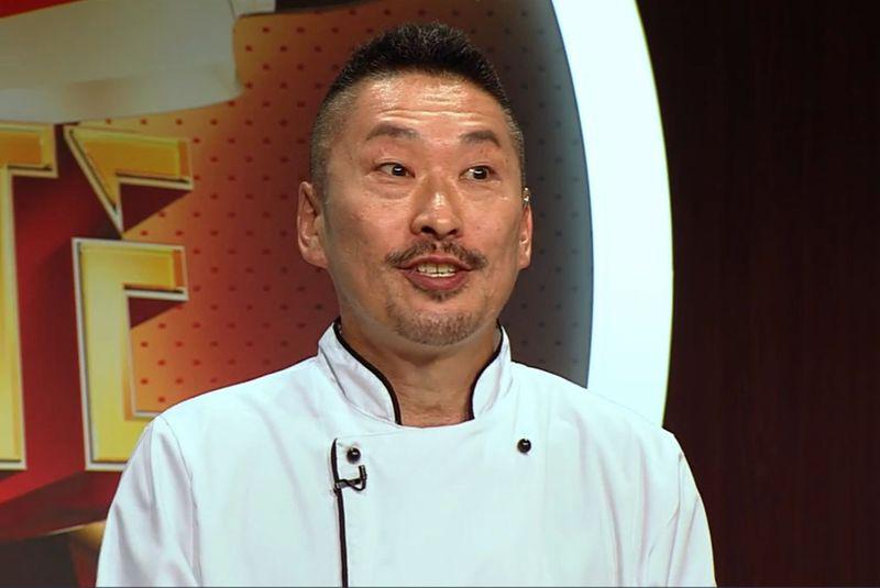 Cine este Shoji Toshihisa de la Chefi la cuțite. S-a mutat de 8 ani în România