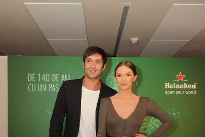 Adela Popescu Roxana Iliescu si Radu Valcan