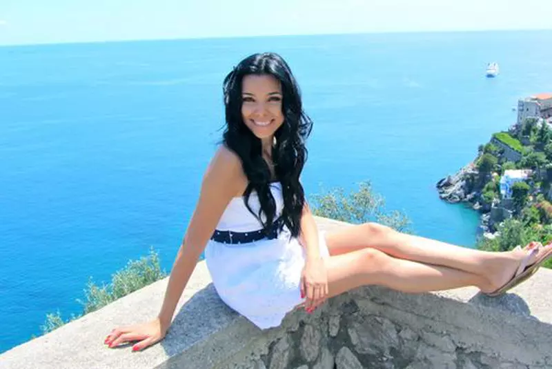 Corina Caragea vacanta