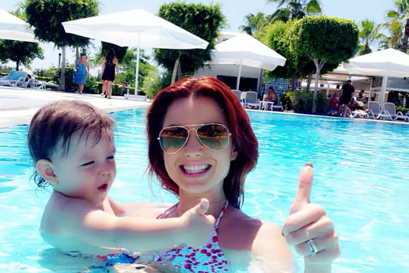 Elena Gheorghe in vacanta