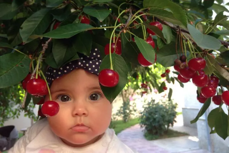 Vlad, baietelul Danei Rogoz