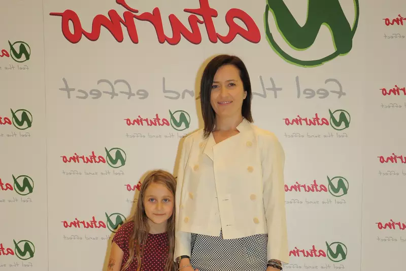 Adriana Tabac si fiica ei, Alessia