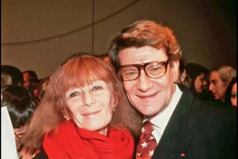 Septembrie 2000 – Sonia Rykiel, alături de fiica ei, Nathalie, director general al firmei create de mama ei