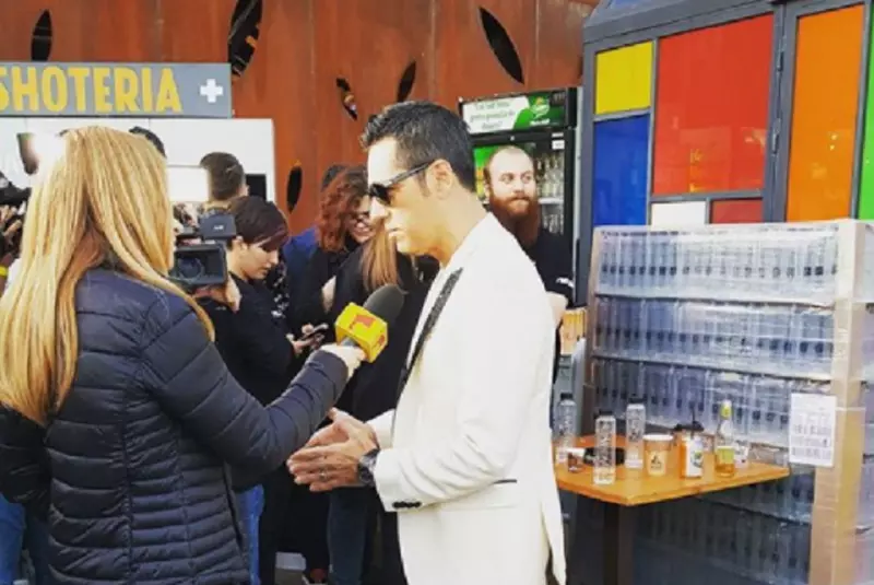 Ștefan Bănică a lansat un videoclip în care joacă fiul lui de 17 ani, Radu-Ștefan!