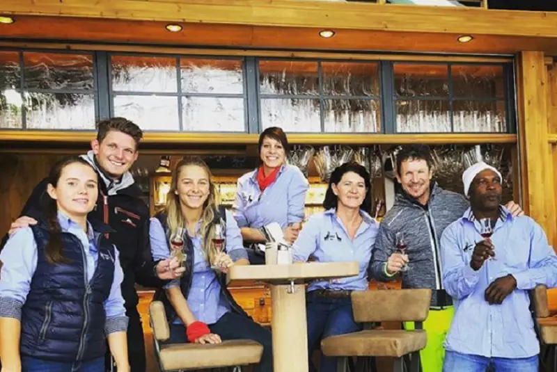 Felix Baumgartner si un prieten