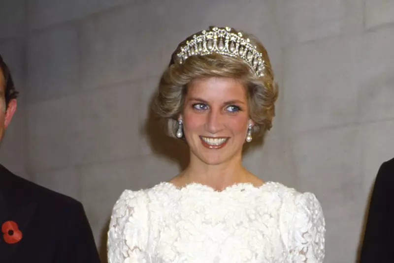 Prințesa Diana și Prințul Charles în anul 1983 la un eveniment în Wellington