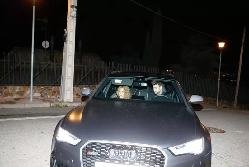 Shakira și Gerard și-au sărbătorit împreună cei 41 și, respectiv, 31 de ani.