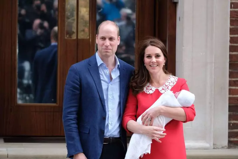 Printul William, Kate Middelton şi cel de-al treilea bebeluş regal