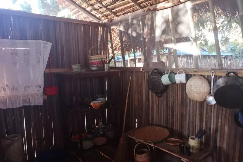 Vedetele din 'Ultimul Trib', șocate de condițiile din satul tradițional din Madagascar