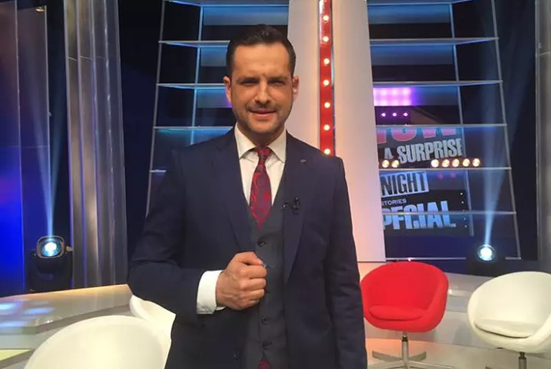 Cum AratÄƒ Prima SoÅ£ie A Lui MÄƒdÄƒlin Ionescu Mihaela Are Doi Copii Cu Fostul Prezentator Tv Stiri Vedete Si Evenimente Viva Ro