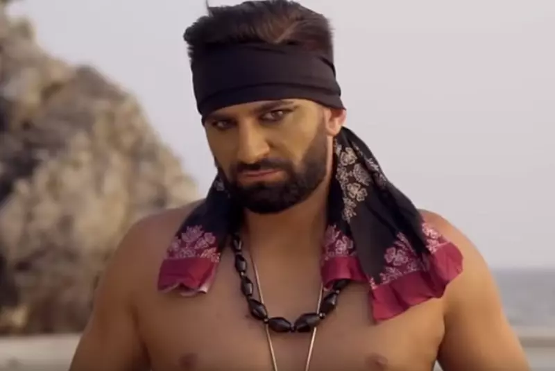 Primele imagini cu Ionuţ ispită la Insula Iubirii