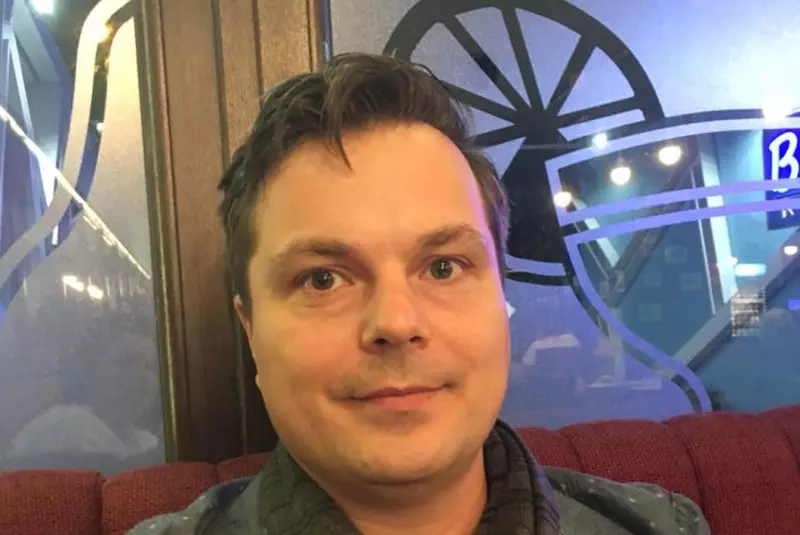 Domnul Problemă - Bogdan Tașcău