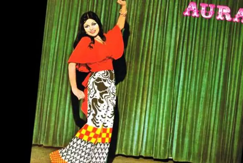 Aura Urziceanu, în tinerețe.