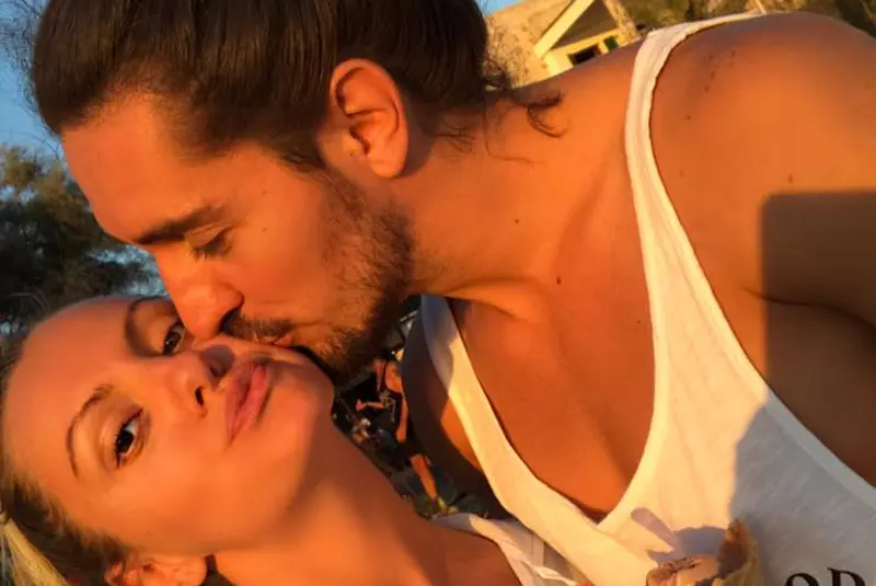 Alexandra Stan şi iubitul ei, Bogdan, s-au despărţit