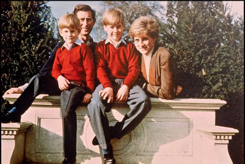 Diana și Charles, pe 29 iulie 1981, ziua în care s-au căsătorit