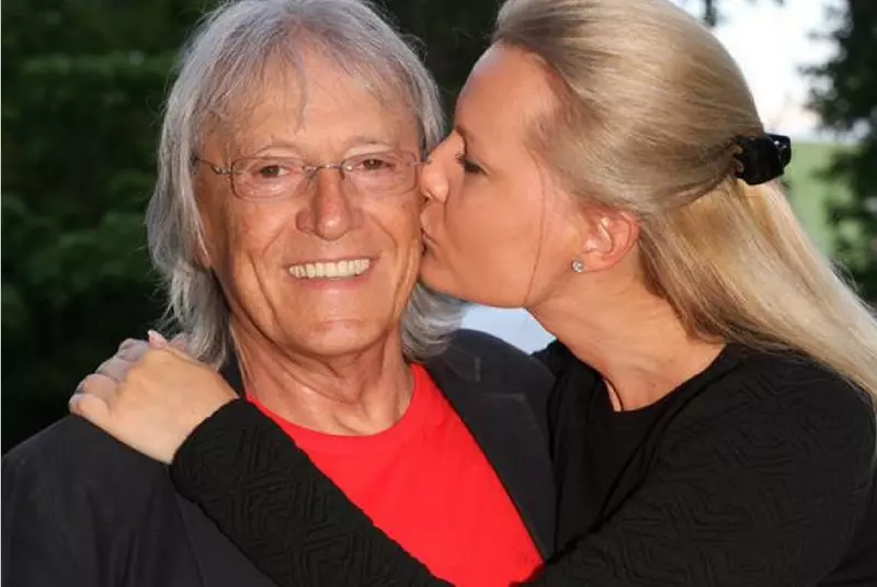 Mihai Constantinescu si sotia lui, Simona Secrier