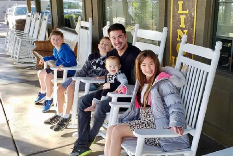 Caz unic în lume! Bărbatul a născut 3 copii