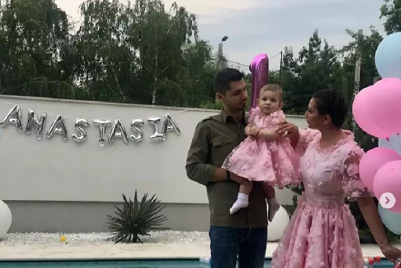 Fetita Elenei Băsescu a împlinit 1 an