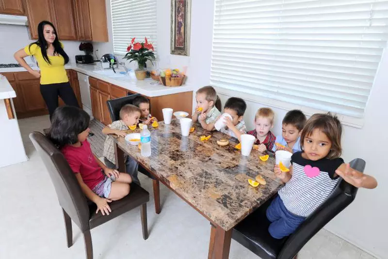 Nadya Suleman a nascut 8 copii deodata