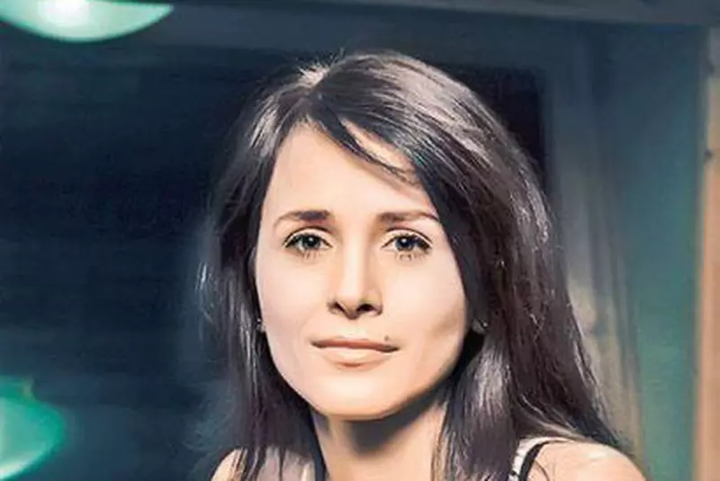 Petru Mircea a venit pentru prima dată cu fiul său într-un platou de televiziune în martie 2013. În afară de emisiunea lui Cătălin Măruță, fiul Mădălinei Manole nu a mai apărut vreodată la vreun show TV