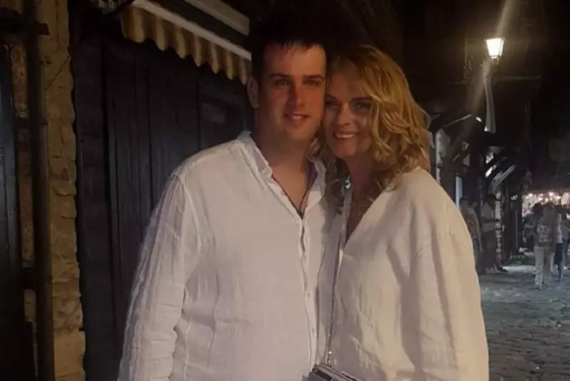 Manuela Hărăbor și fiul ei, Andrei