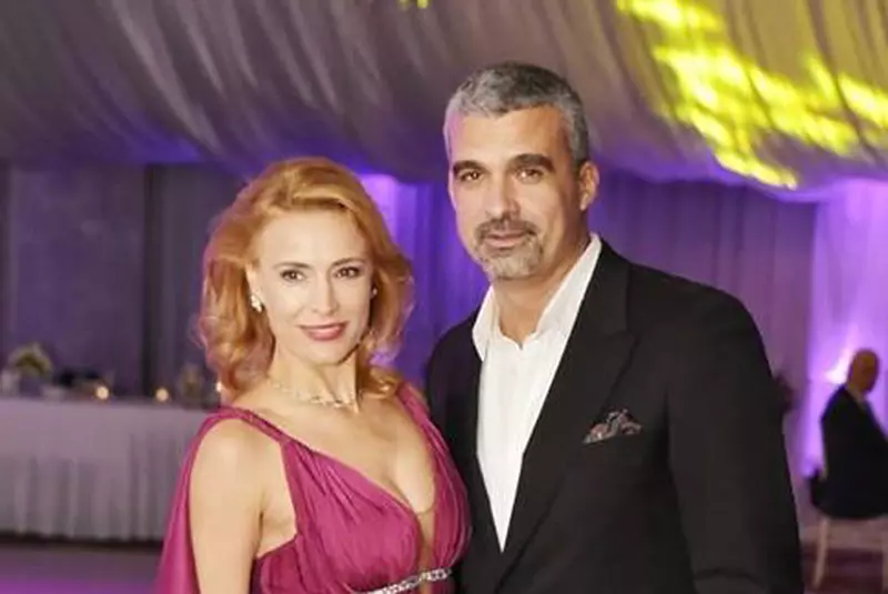 Aurelian Temișan și Monica Davidescu vor fi naşii Andreei Bălan