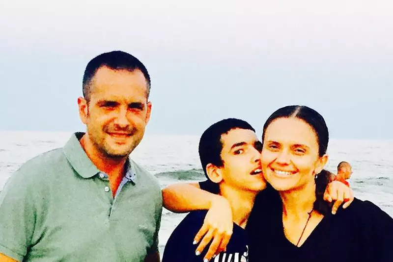 Mădălin Ionescu are doi copii din prima căsătorie, Filip şi Ştefania şi o fetiţă, Petra, din căsnicia cu Cristina Şişcanu